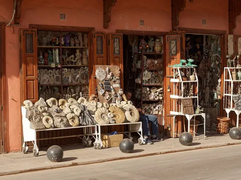 Maroko | Sklep z pamiątkami w Marrakeszu