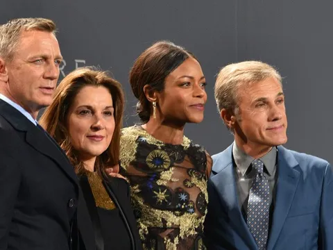 Daniel Craig, Barbara Broccoli, Naomie Harris i Christoph Waltz na premierze filmu „Spectre” w Berlinie (2015)